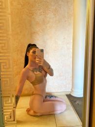 Повія Києва Віра, з 2 розміром грудей