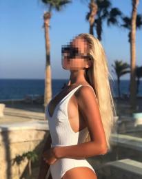 Повія Києва Кріс, дівчині 20 років