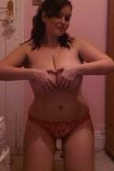 Проститутка Киева Карина, с 5 размером груди - большое фото