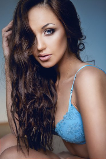 Проститутка Киева Жаннет VIP, работает на улице Героев Сталинграда - большое фото