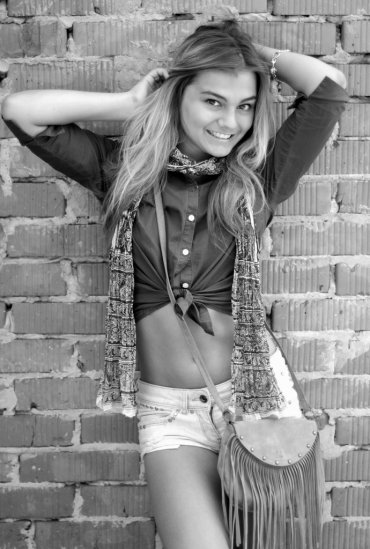 Проститутка Киева Кристина, работает на улице Крещатик - большое фото