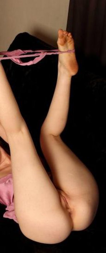 Повія Києва Карина, індивідуалка працює у метро Голосіївська - велике фото