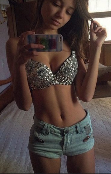 Проститутка Киева Леся, индивидуалка работает у метро Дворец Украина - большое фото