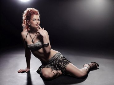 Проститутка Киева Александра, с 3 размером груди - большое фото