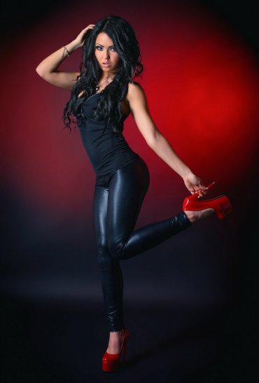 Проститутка Киева Илона, возраста 24 года - большое фото