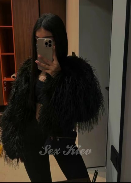 Проститутка Киева Вероника, индивидуалка принимает у метро Крещатик - большое фото