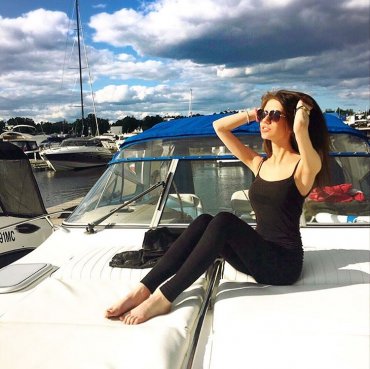 Проститутка Киева Виктория, с 2 размером сисек - большое фото