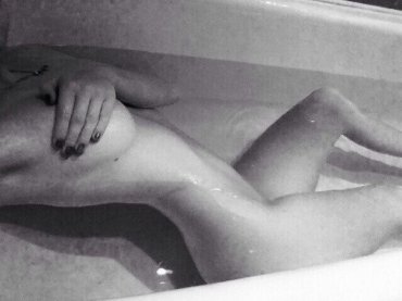 Проститутка Киева ОЛЯ, индивидуалка обслуживает у метро Университет - большое фото