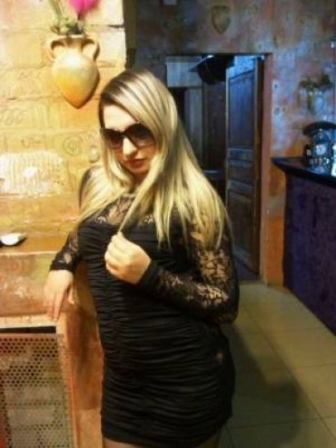 Проститутка Киева Алина, с 3 размером сисек - большое фото