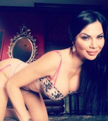 Проститутка Киева Kate, индивидуалка принимает у метро Театральная - большое фото