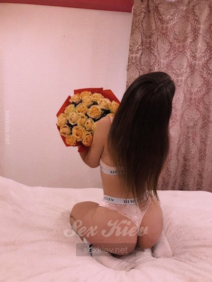 Проститутка Киева Аля, с 3 размером сисек - большое фото