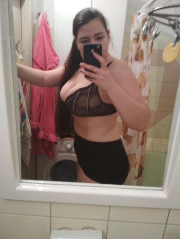 Проститутка Киева Аля, путана брюнетка - большое фото