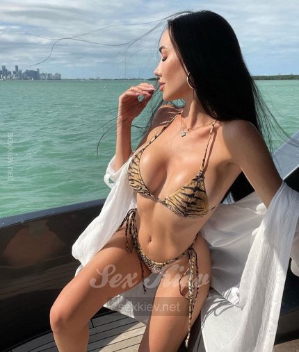 Проститутка Киева Алиса, работает на улице Евгения Коновальца - большое фото