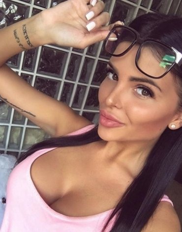 Проститутка Киева Милана, индивидуалка работает у метро Черниговская - большое фото