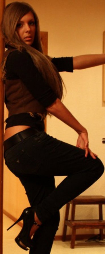 Проститутка Киева ЛЕНА, индивидуалка работает у метро Крещатик - большое фото