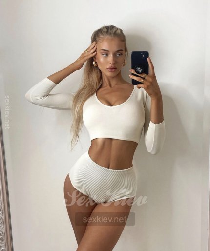 Проститутка Киева Юлия, с 2 размером груди - большое фото