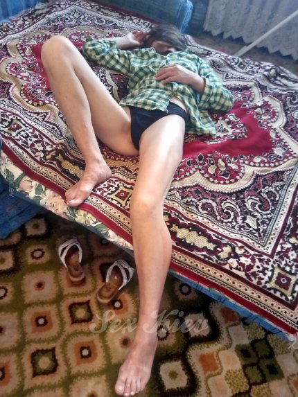 Проститутка Киева Мбр и сладкая киска, индивидуалка принимает у метро Минская - большое фото