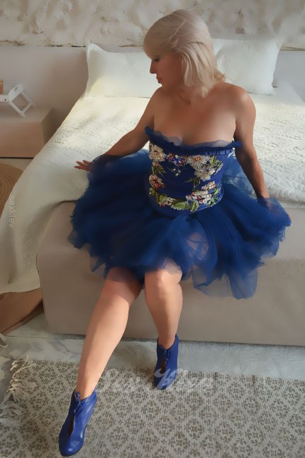 Проститутка Киева АналТроєщина, секс на улице Машиностроительная - большое фото