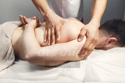 Проститутка Киева Массаж - релакс, с 3 размером сисек - большое фото