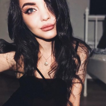 Проститутка Киева Виктория , интим услуга