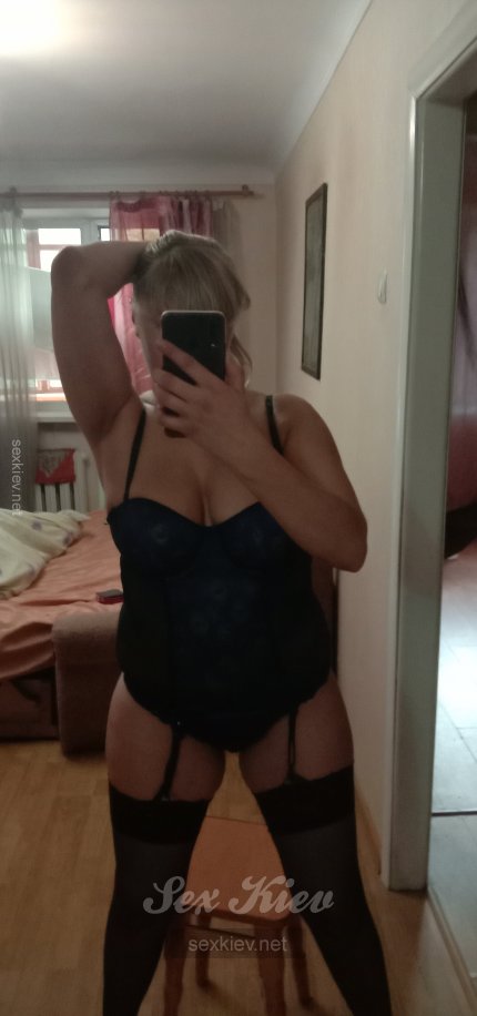 Проститутка Киева Ника , индивидуалка принимает у метро Контрактовая площадь - большое фото