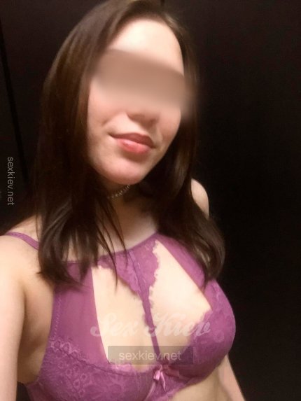 Проститутка Киева Эля, путана шатенка - большое фото