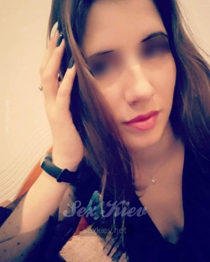 Проститутка Киева Алина, такие шлюхи тут по 2000 грн за час - большое фото