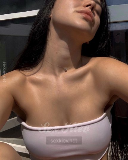 Проститутка Киева Милена, индивидуалка обслуживает у метро Шулявская - большое фото