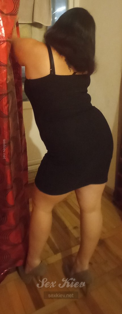 Проститутка Киева Нина, секс на улице Евгения Сверстюка - большое фото