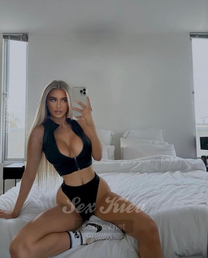 Проститутка Киева Мира, с 3 размером сисек - большое фото