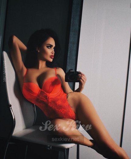 Проститутка Киева Rita, снять за 2000 грн за час - большое фото