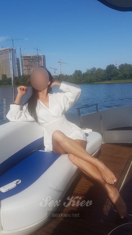 Проститутка Киева Дарья , работает на улице леси украинки - большое фото