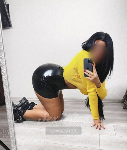 Проститутка Киева Алина, интим услуга