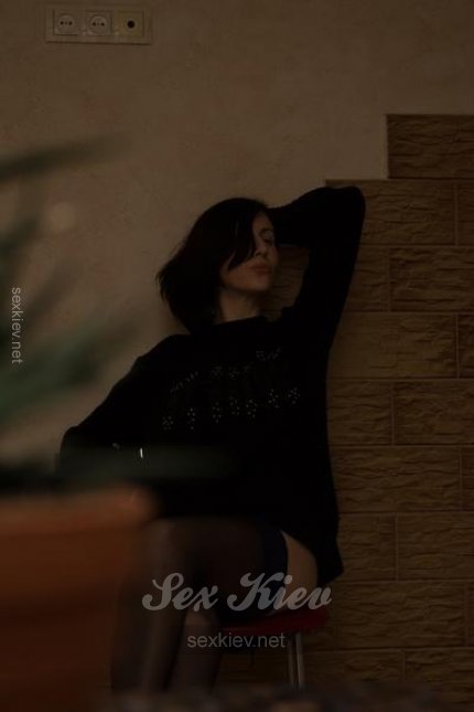 Проститутка Киева Юля, эта фея брюнетка - большое фото