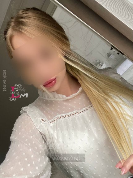 Проститутка Киева Милана, с 2 размером сисек - большое фото