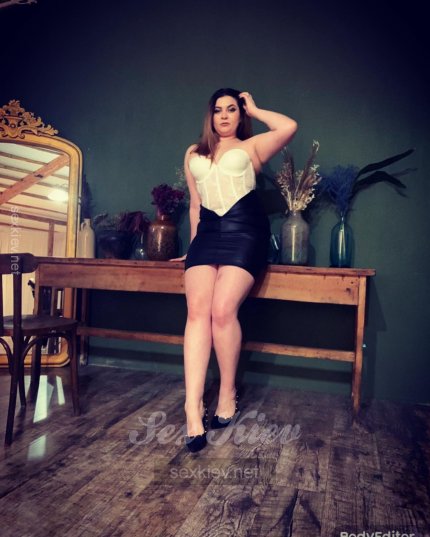 Проститутка Киева Амина, с 3 размером груди - большое фото