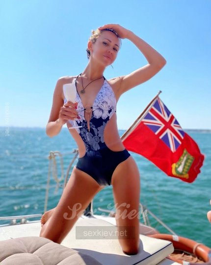 Проститутка Киева Карина, заказать за 3000 грн час - большое фото