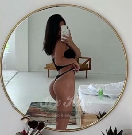 Проститутка Киева Тина, живет на улице бульвар Шевченка - большое фото