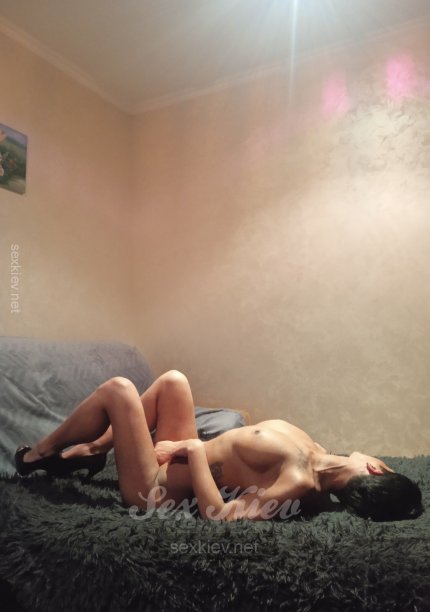 Проститутка Киева Вика, такие шлюхи у нас по 1800 грн за час - большое фото