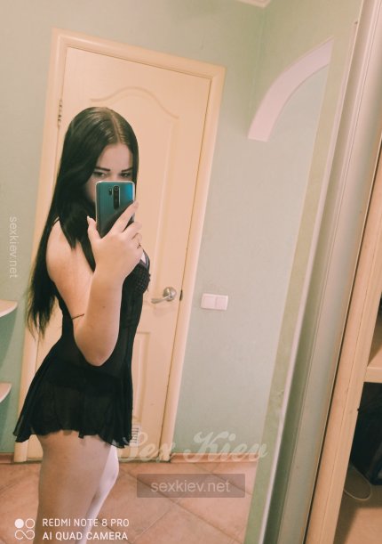 Проститутка Киева Наташа, путана брюнетка - большое фото