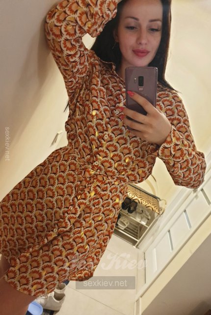Проститутка Киева Лиза, с 3 размером сисек - большое фото