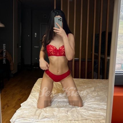 Проститутка Киева Лиана, с 2 размером - большое фото