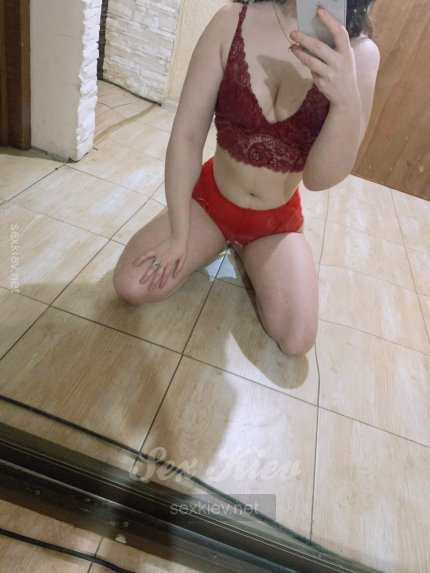 Проститутка Киева Валерия , с 2 размером груди - большое фото