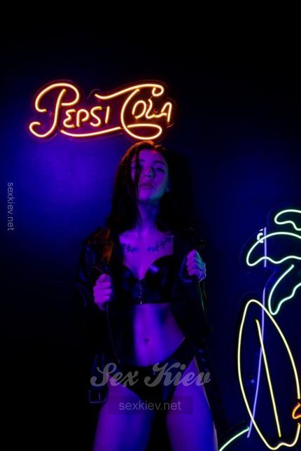 Проститутка Киева Лилит, индивидуалка работает у метро Площадь независимости - большое фото