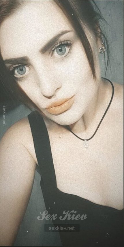 Проститутка Киева Lily, индивидуалка принимает у метро Печерская - большое фото