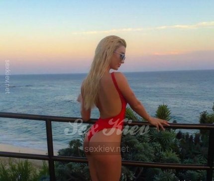 Проститутка Киева Виктория , работает на улице Кубанской Украины - большое фото