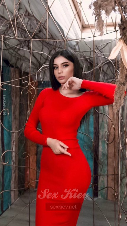 Проститутка Киева Маша, секс на улице бульвар Леси Украинки - большое фото