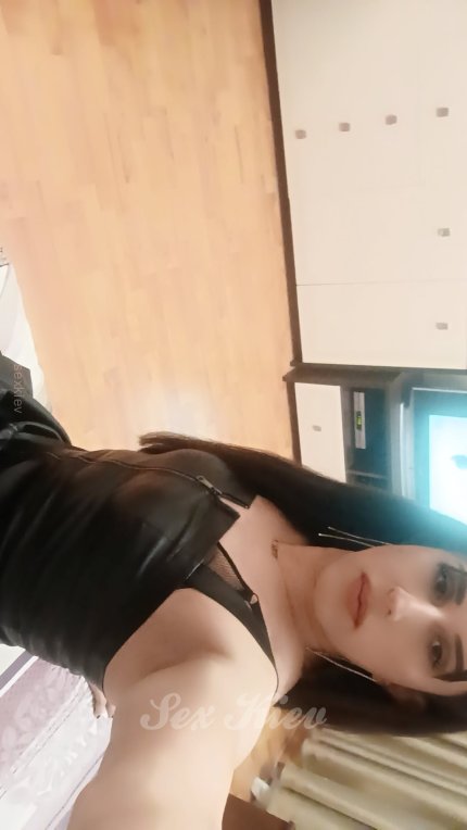 Проститутка Киева Карина Транс
, эта фея брюнетка - большое фото