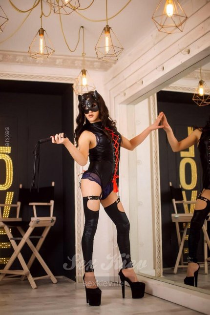 Проститутка Киева Карина Транс, с 2 размером - большое фото