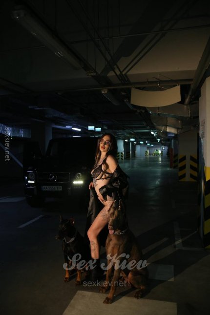 Проститутка Киева Карина, возраста 20 лет - большое фото